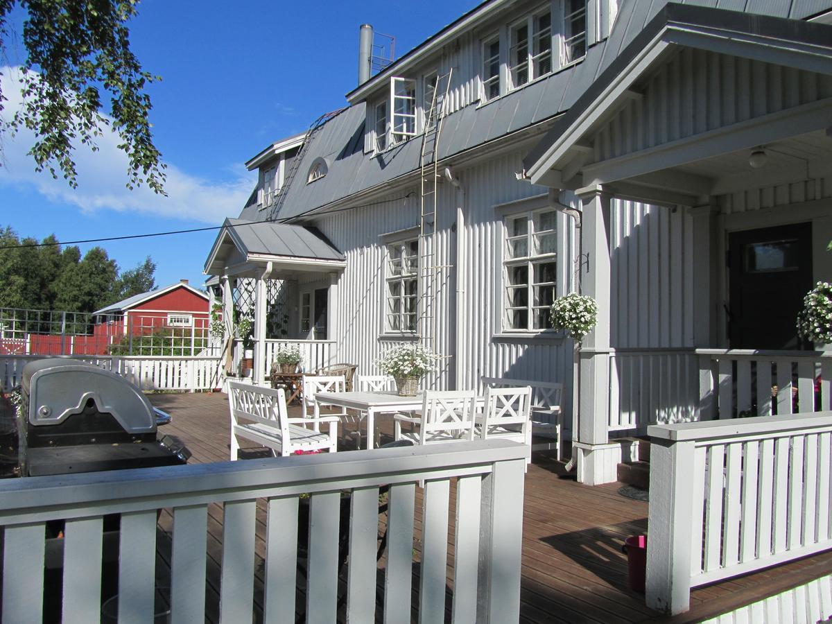 Hotelli Huiskankorpi Boutique Hotel Nivala Eksteriør bilde