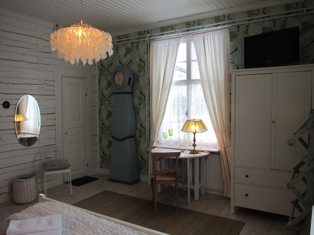 Hotelli Huiskankorpi Boutique Hotel Nivala Eksteriør bilde